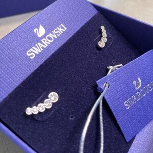 Harley ear cuffs . Round cut, White, Rhodium plated